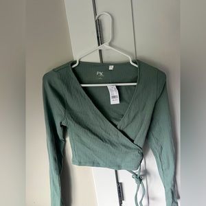 Pacsun wrap waist long sleeve NWT